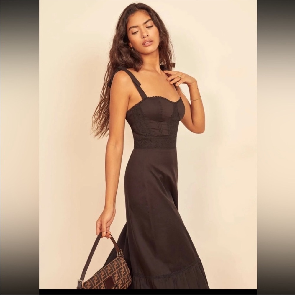 NWT Reformation Noa Dress in black - Cotton Tiered Midi Embroidered Tie Strap
